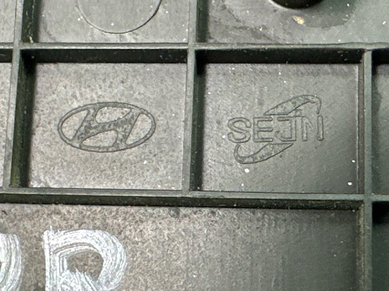 Накладка крыла Hyundai Solaris 2 2021 HCR