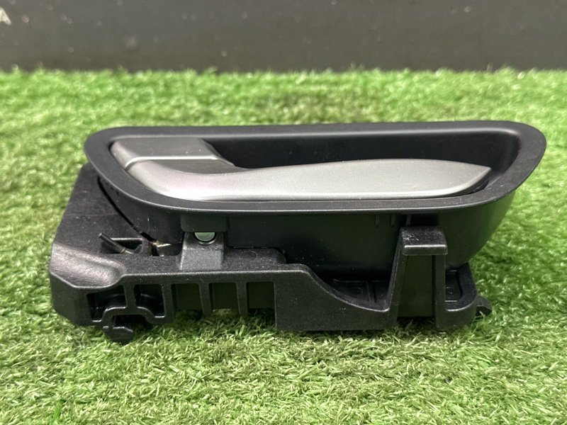 Ручка двери внутренняя Hyundai Solaris 2 2021 HCR