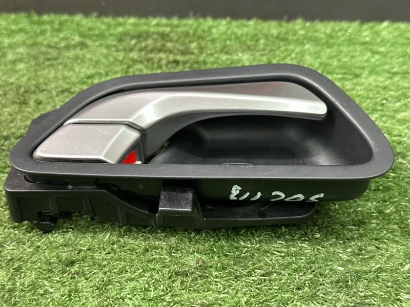 Ручка двери внутренняя Hyundai Solaris 2 2021 HCR