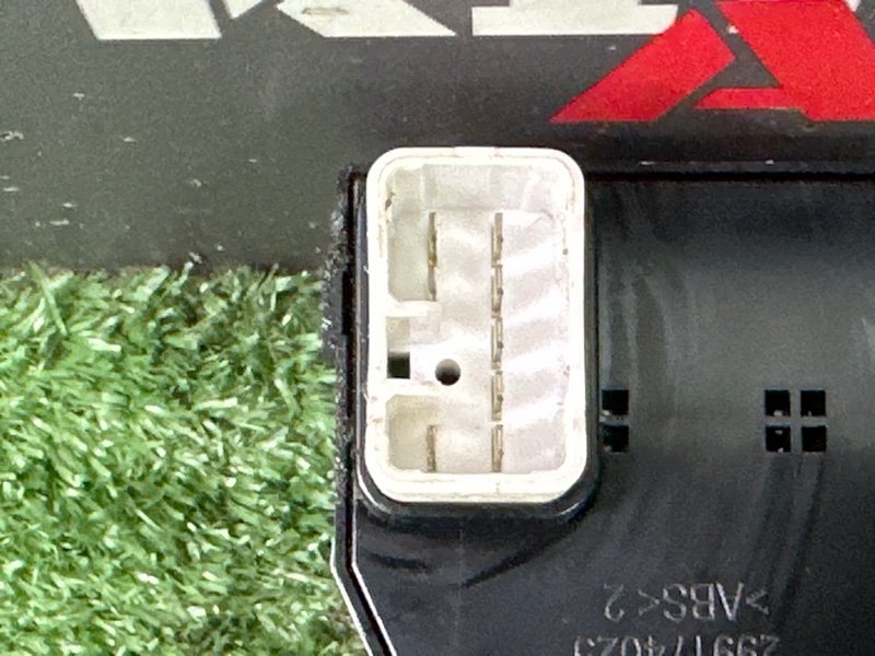 Кнопка стеклоподъемника Hyundai Solaris 2 2021 HCR