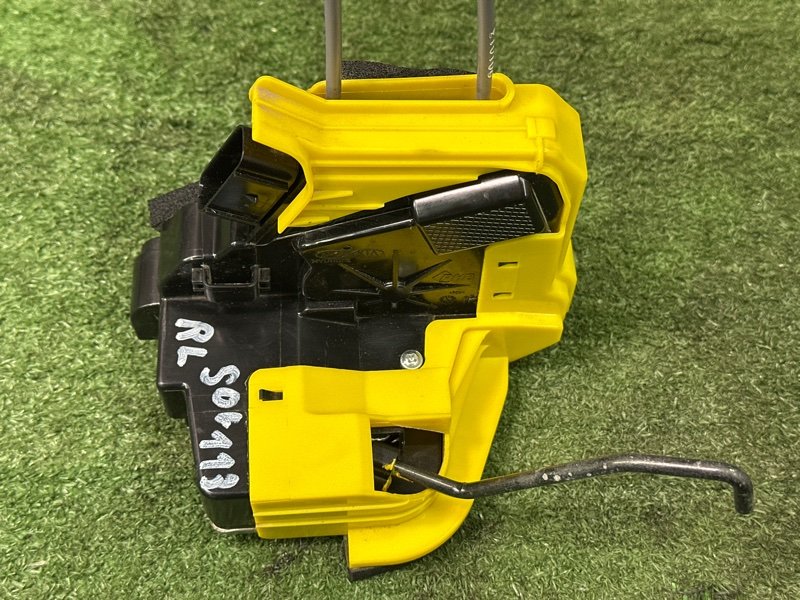 Замок двери Hyundai Solaris 2 2021 HCR