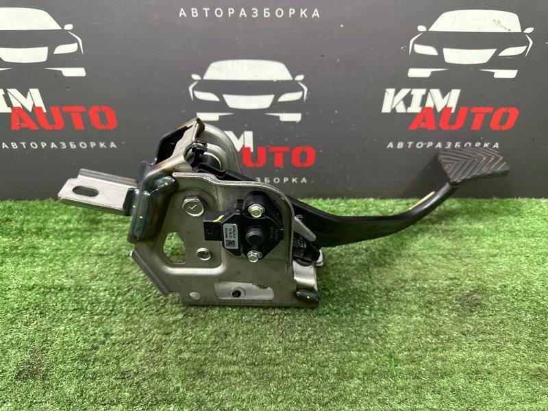 Педаль сцепления Hyundai Solaris 2 2021 HCR