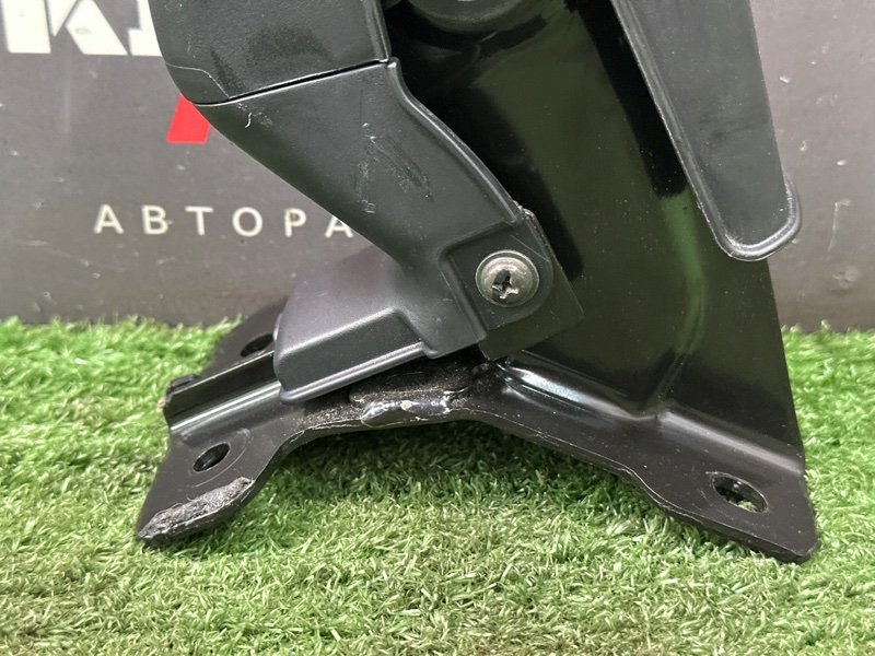 Замок спинки сиденья Hyundai Solaris 2 2021 HCR