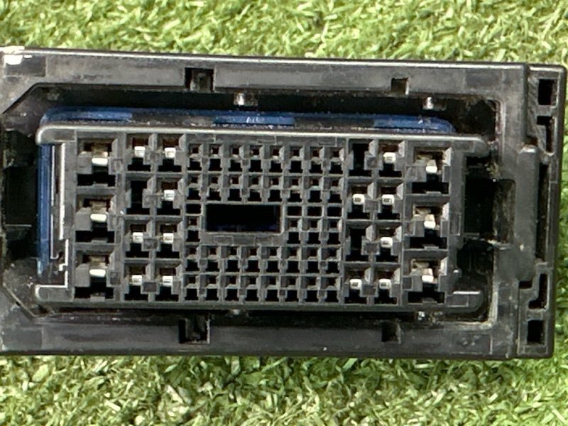 Проводка двери Hyundai Solaris 2 2021 HCR