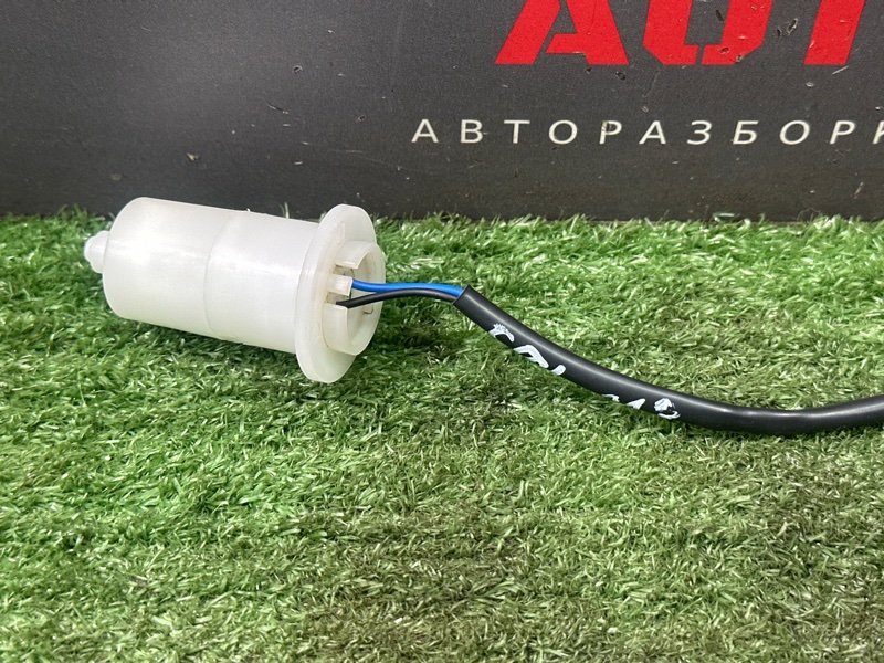 Датчик уровня бачка омывателя Hyundai Solaris 2 2021 HCR