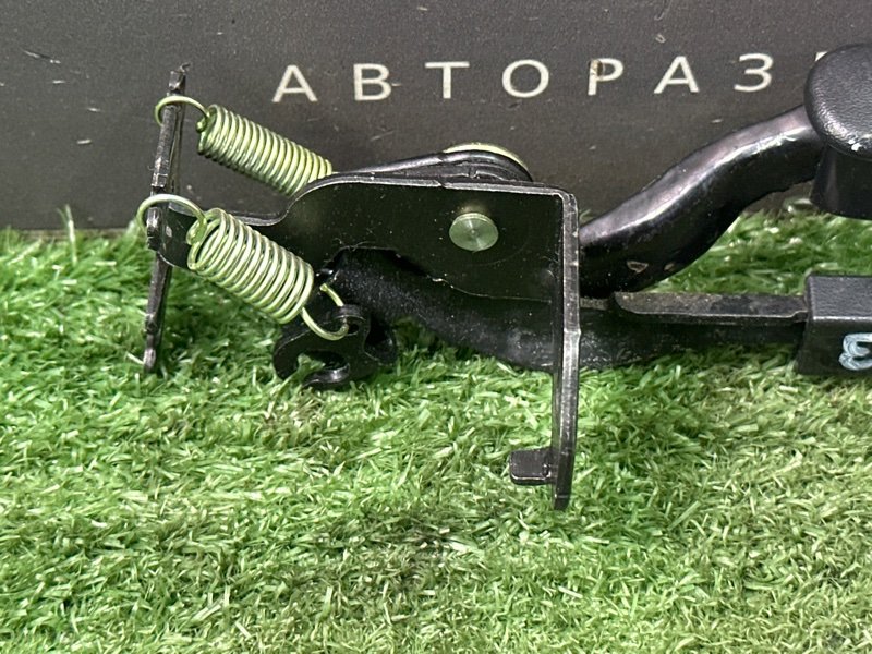 Ручка открывания бензобака и багажника Hyundai Solaris 2 2021 HCR