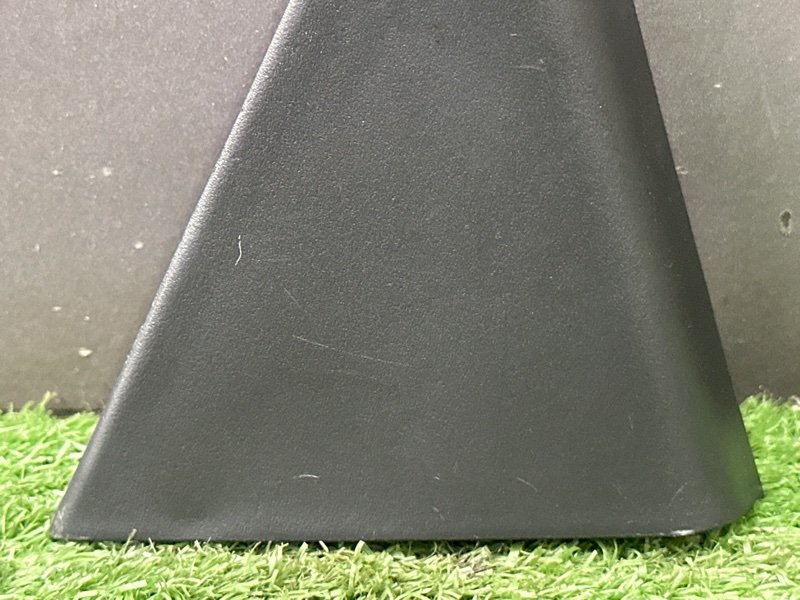 Накладка двери внутренняя Hyundai Solaris 2 2021 HCR