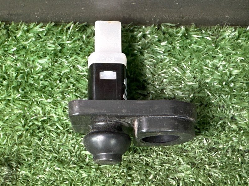 Концевик двери Hyundai Solaris 2 2021 HCR