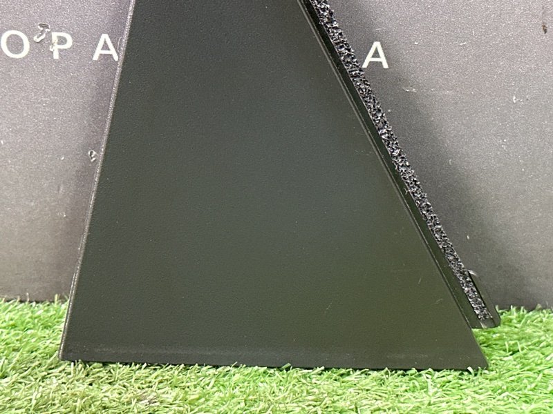 Накладка двери наружная треугольник Hyundai Solaris 2 2021 HCR