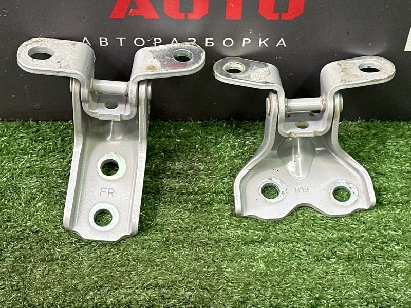 Петли двери Hyundai Solaris 2 2021 HCR