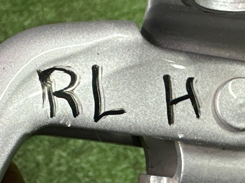 Петли двери Hyundai Solaris 2 2021 HCR