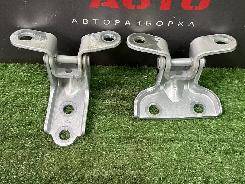 Петли двери Hyundai Solaris 2 2021 HCR