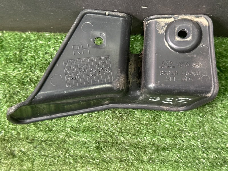 Аэродинамический щиток Hyundai Solaris 2 2021 HCR