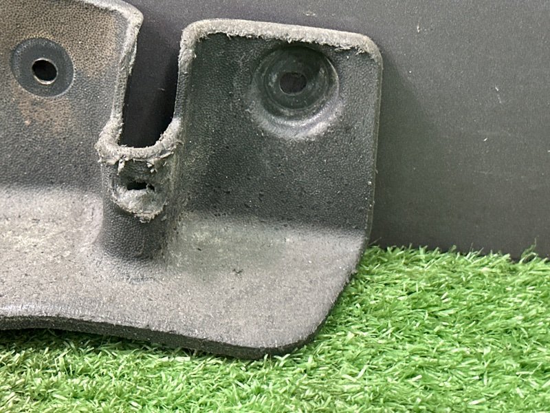 Аэродинамический щиток Hyundai Solaris 2 2021 HCR