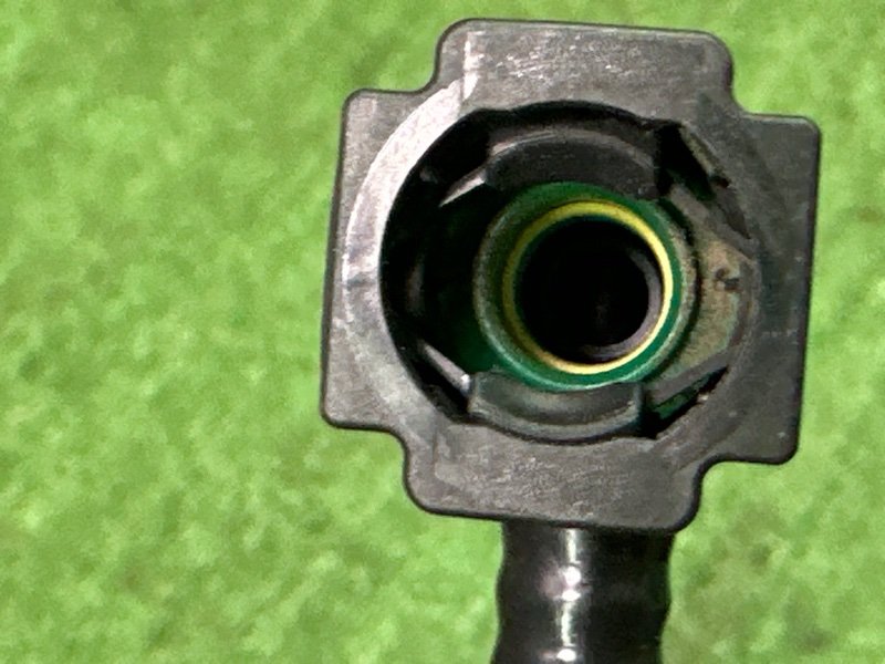 Трубка адсорбера Hyundai Solaris 2 2021 HCR