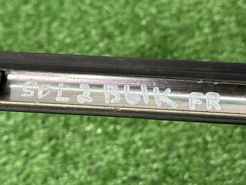 Уплотнитель стекла наружный (Бархотка) Hyundai Solaris 2 2021 HCR