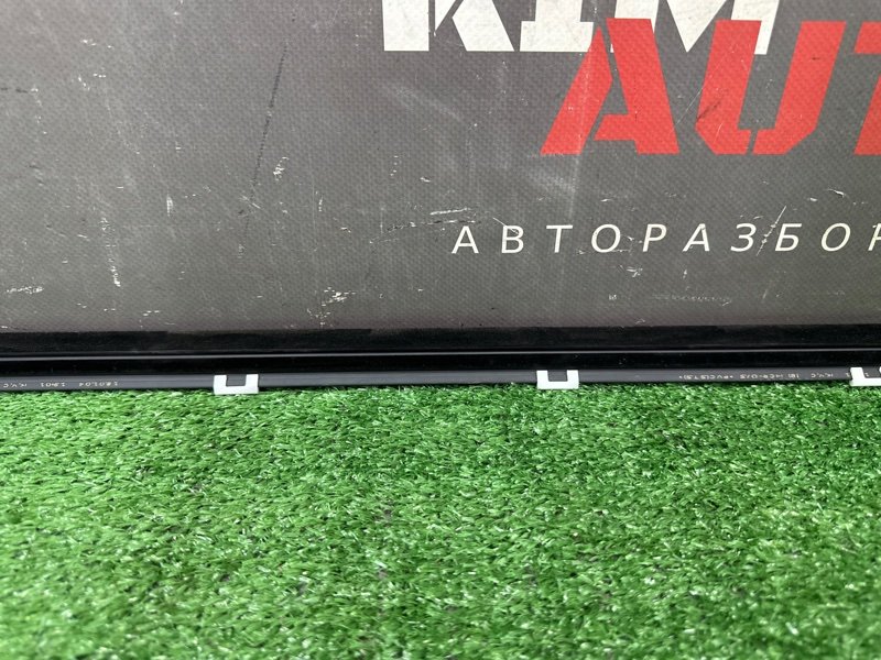 Уплотнитель стекла наружный (Бархотка) Hyundai Solaris 2 2021 HCR