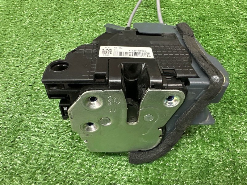 Замок двери Hyundai Solaris 2 2021 HCR