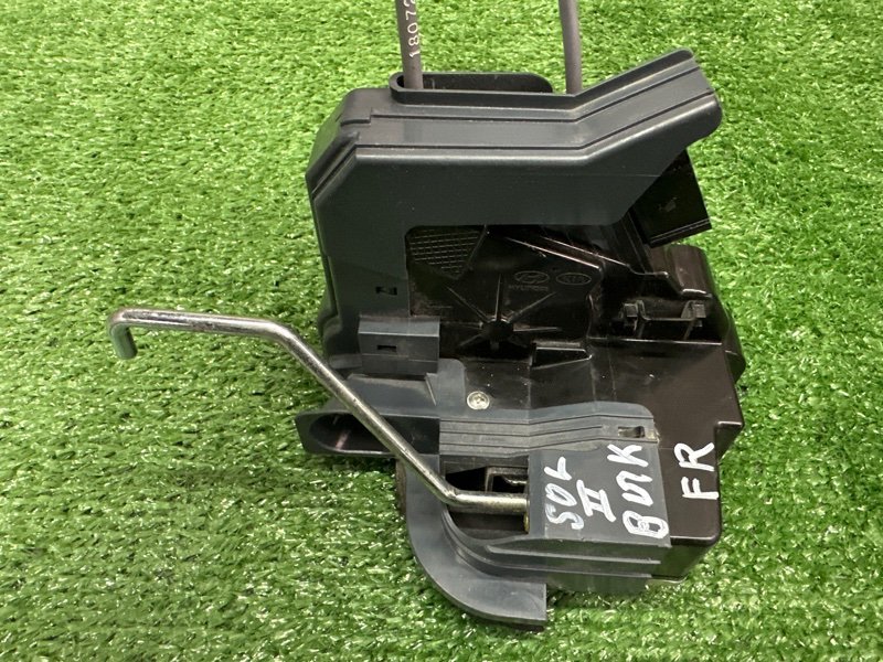 Замок двери Hyundai Solaris 2 2021 HCR