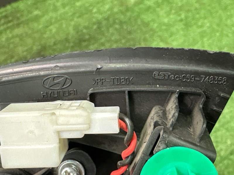 Твиттер зеркала Hyundai Solaris 2 2021 HCR