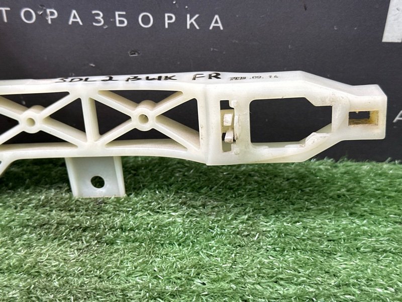 Кронштейн ручки двери Hyundai Solaris 2 2021 HCR