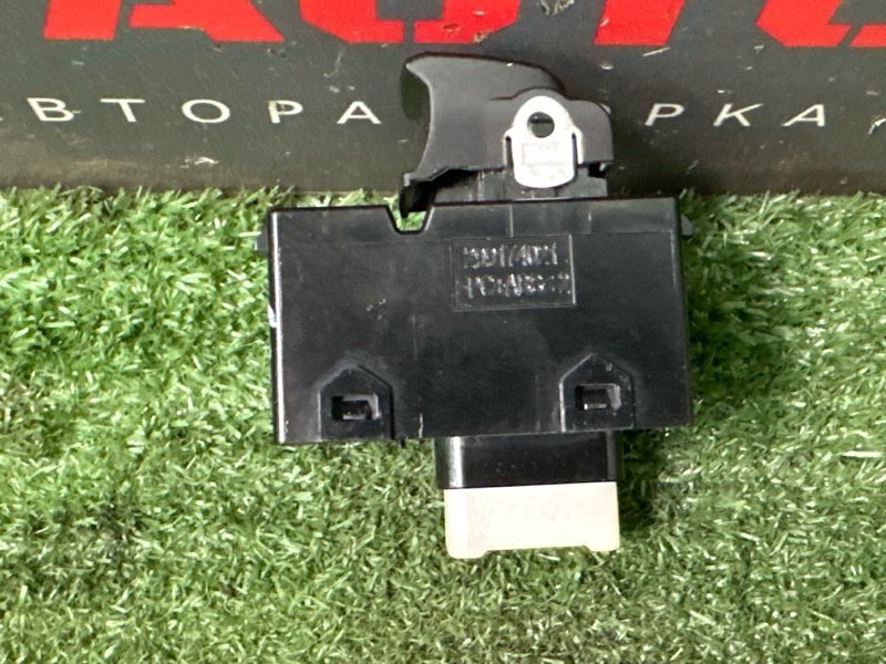 Кнопка стеклоподъемника Hyundai Solaris 2 2021 HCR