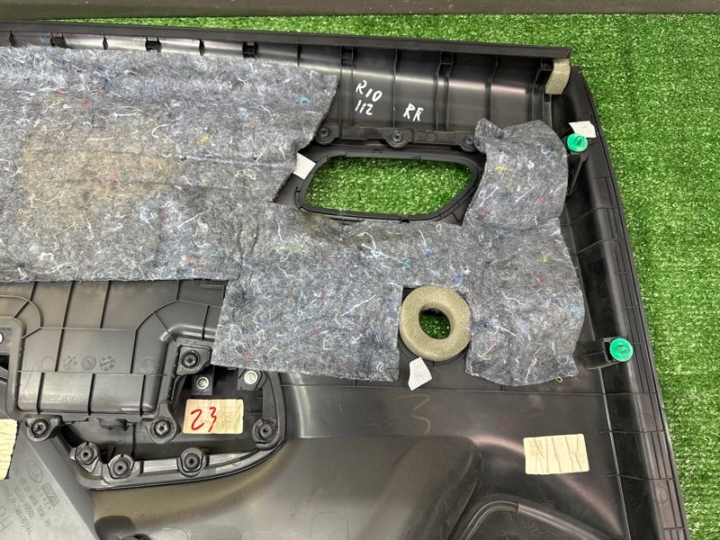 Обшивка двери Kia Rio 4 2019 FB