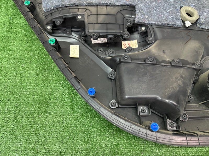 Обшивка двери Kia Rio 4 2019 FB