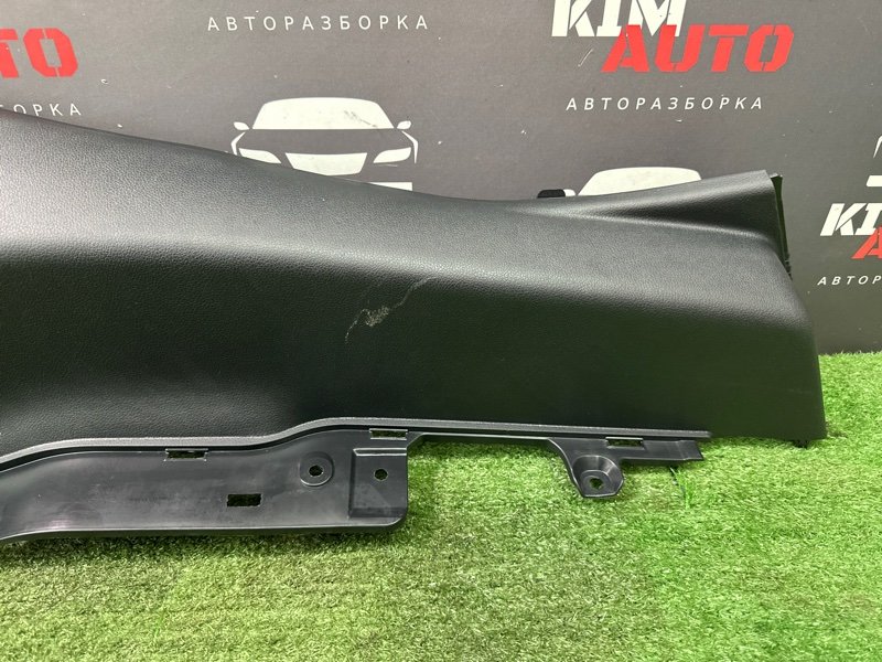 Накладка стойки кузова Kia Rio 4 2019 FB