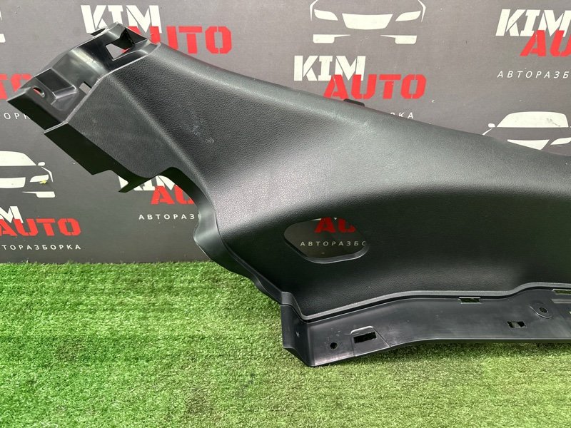 Накладка стойки кузова Kia Rio 4 2019 FB