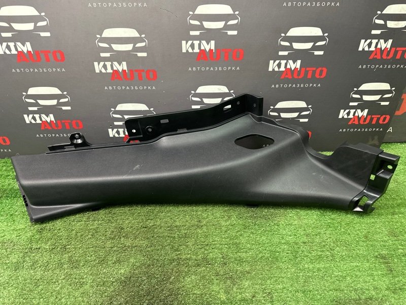 Накладка стойки кузова Kia Rio 4 2019 FB