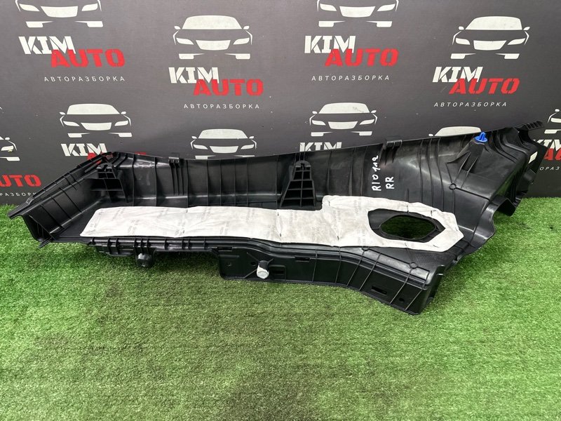 Накладка стойки кузова Kia Rio 4 2019 FB