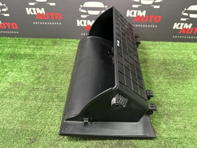 Бардачок Kia Rio 4 2019 FB