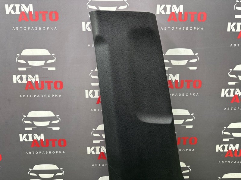 Накладка центральной стойки нижняя Kia Rio 4 2019 FB