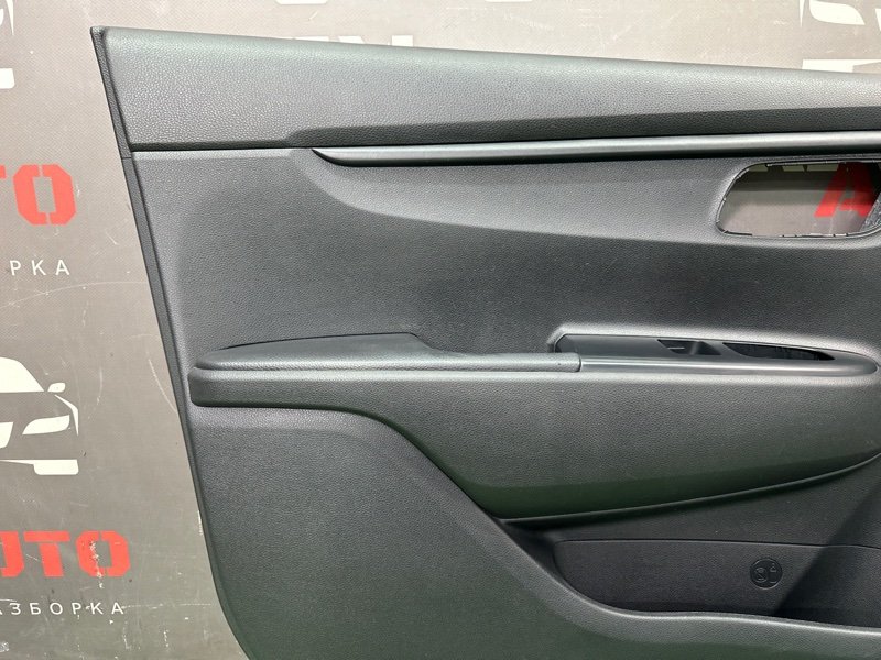 Обшивка двери Kia Rio 4 2019 FB