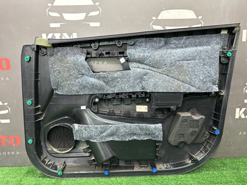 Обшивка двери Kia Rio 4 2019 FB