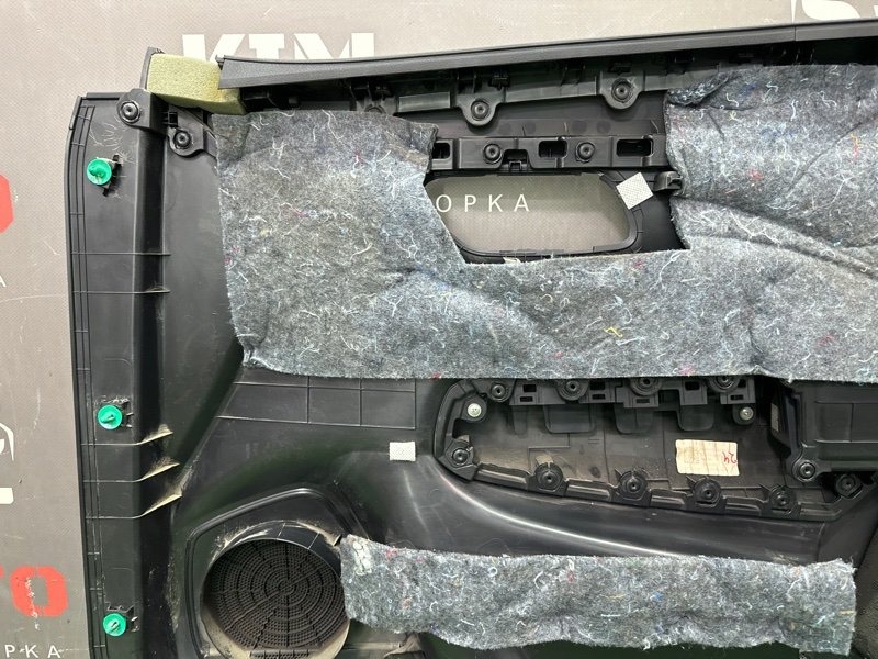 Обшивка двери Kia Rio 4 2019 FB