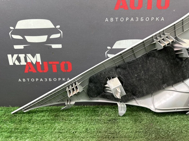 Накладка стойки кузова Kia Rio 4 2019 FB