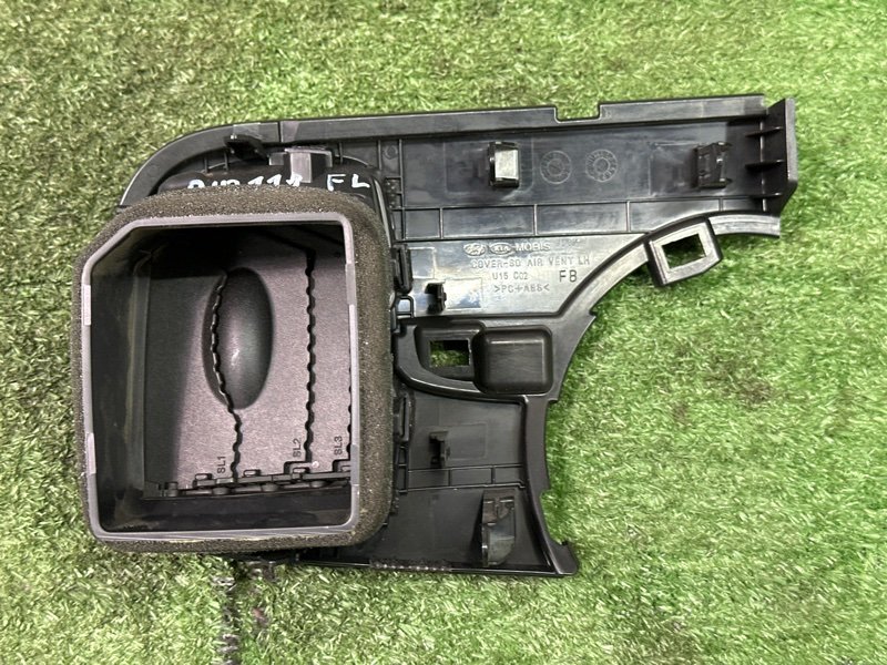 Дефлектор отопителя Kia Rio 4 2019 FB