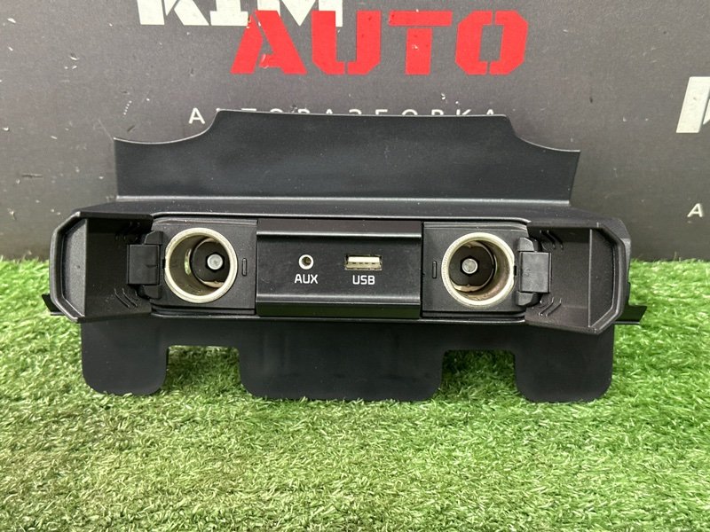 Блок usbaux Kia Rio 4 2019 FB