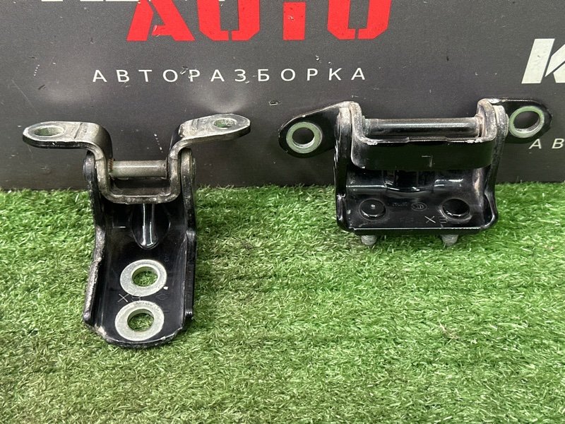 Петли двери Nissan Murano 2008 Z51