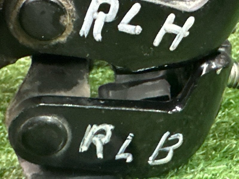 Петли двери Nissan Murano 2008 Z51