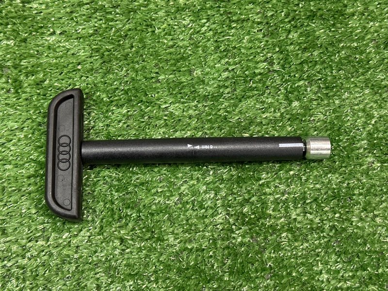 Багажник на крышу Audi Q8 4MN