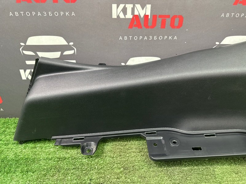 Накладка стойки кузова Kia Rio 4 2019 FB