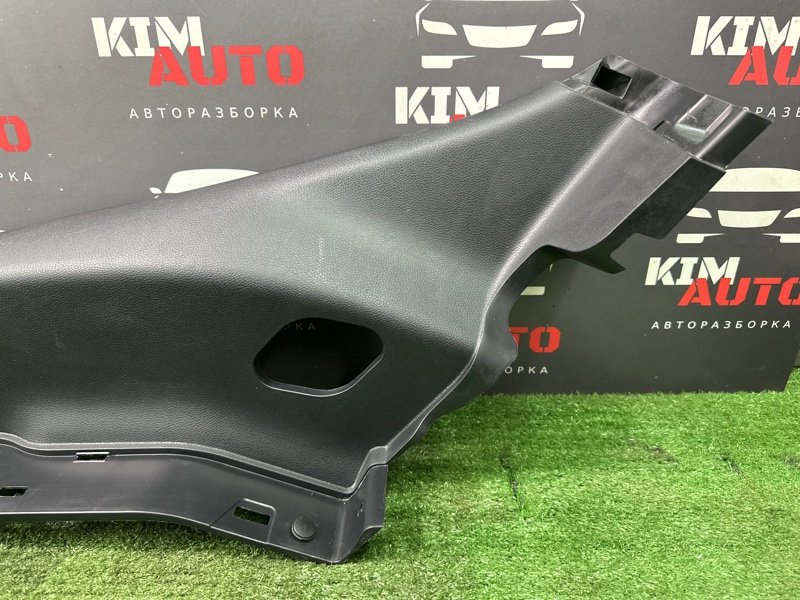 Накладка стойки кузова Kia Rio 4 2019 FB