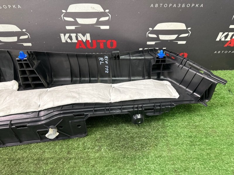 Накладка стойки кузова Kia Rio 4 2019 FB