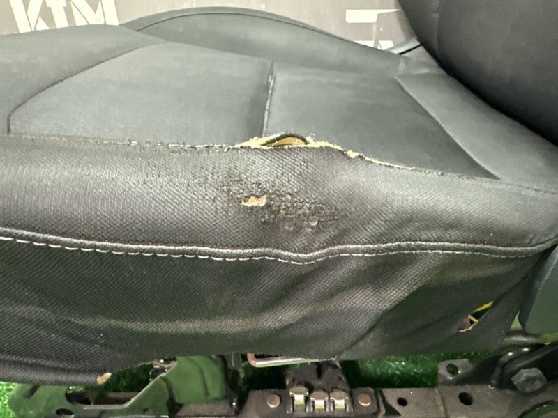 Сиденье переднее Hyundai Elantra 6 2017 AD