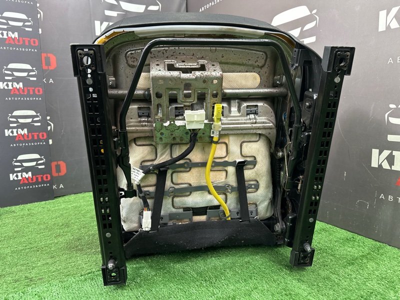 Сиденье переднее Hyundai Elantra 6 2017 AD