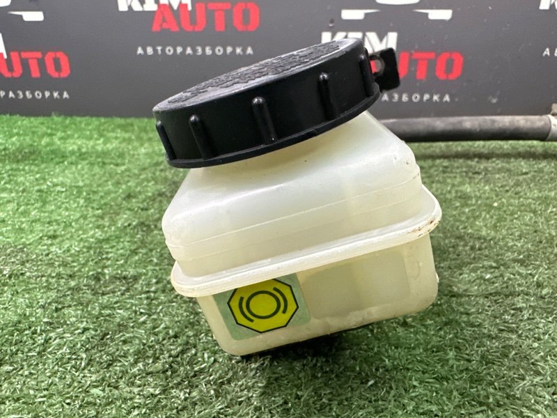 Бачок для тормозной жидкости Nissan Murano 2008 Z51