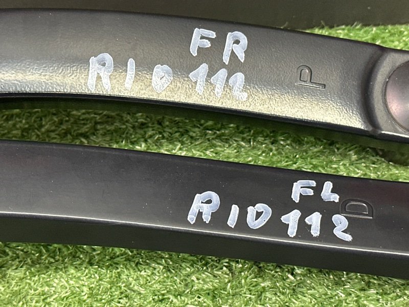 Поводки дворников Kia Rio 4 2019 FB